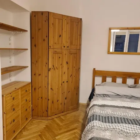 Apartament 2 Pokojowy, 50m2 W Samym Centrum Gdyni Apartamento *