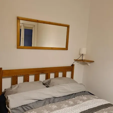 Apartament 2 Pokojowy, 50m2 W Samym Centrum Gdyni Apartamento *